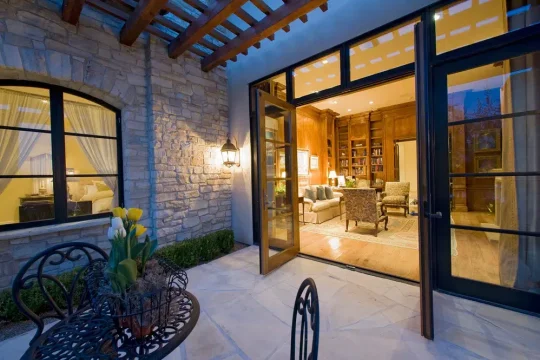 Aluminum_alloy_doors_and_windows_unit_price_analys